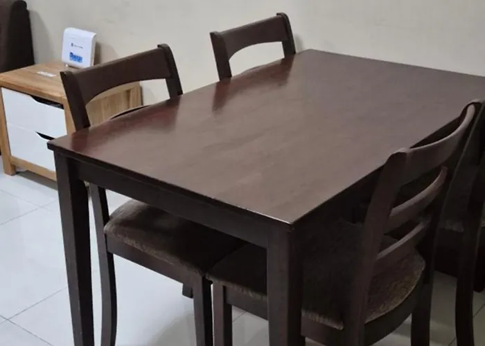Rqui Condotel Near Airports And Newport World Casino Manila